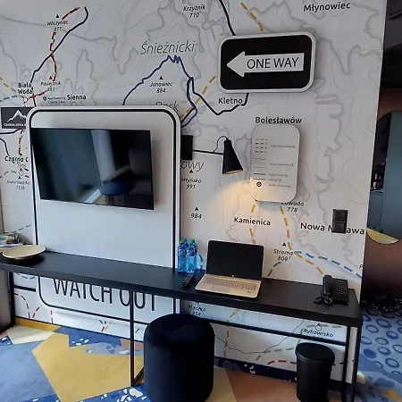 Biala Perla Czarna Gora