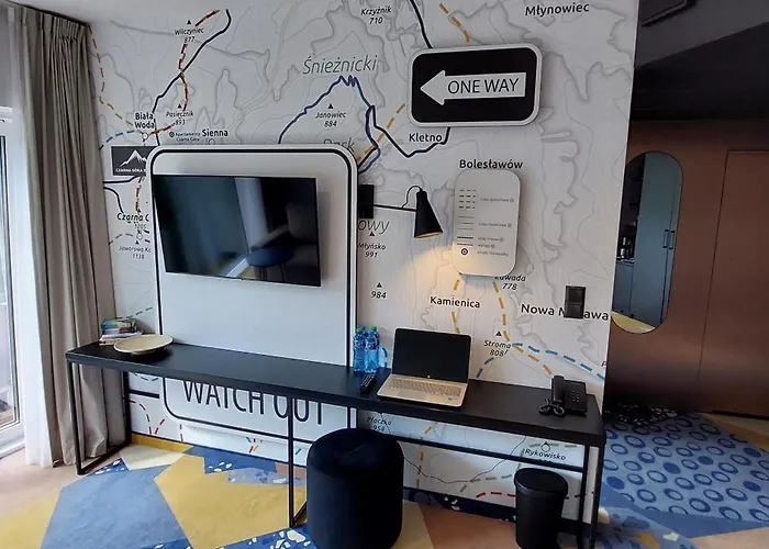 Biala Perla Czarna Gora