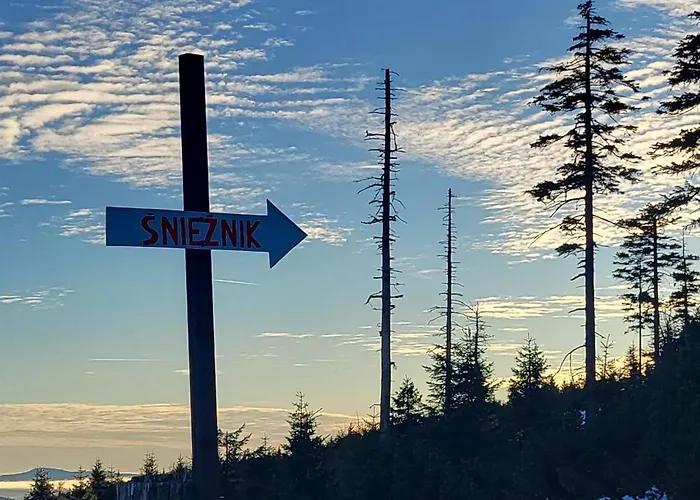 Apartment Biala Perla Czarna Gora Sienna (Klodzko)